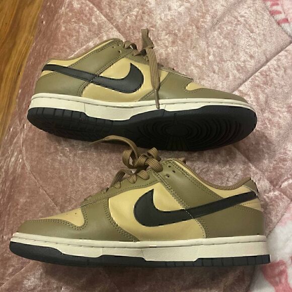 Wmns Dunk Low 'Dark Driftwood' size 8 Women - Picture 4 of 12